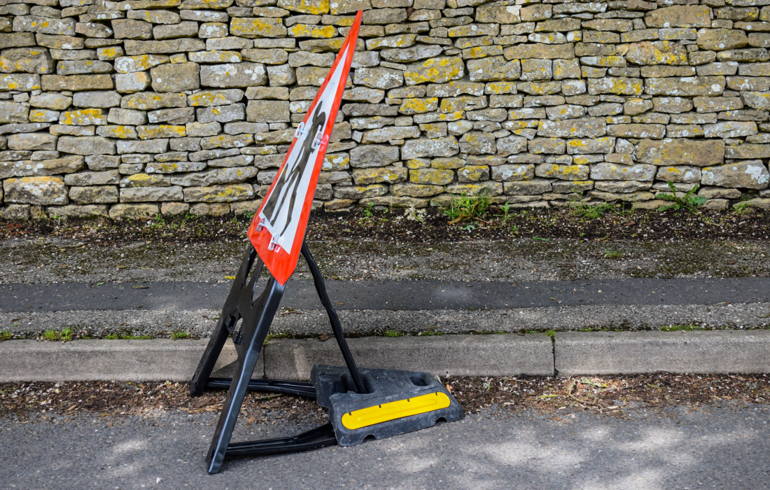 ENDURA SIGN_IMAGE 2.png